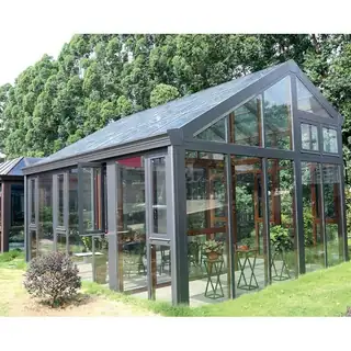 Retractable aluminum sunroom with large windows